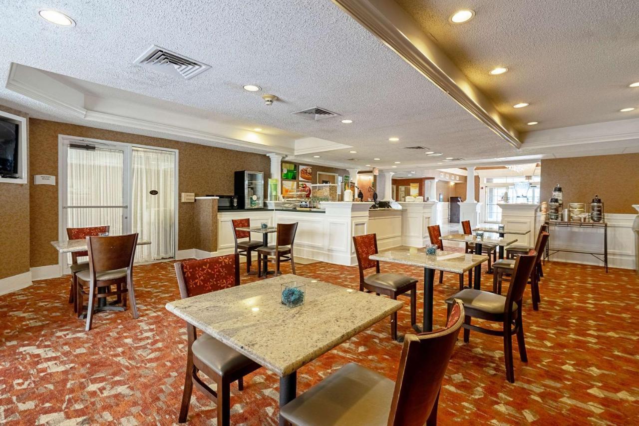 Quality Suites San Antonio Northeast Eksteriør bilde