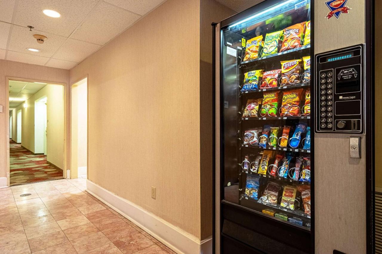 Quality Suites San Antonio Northeast Eksteriør bilde