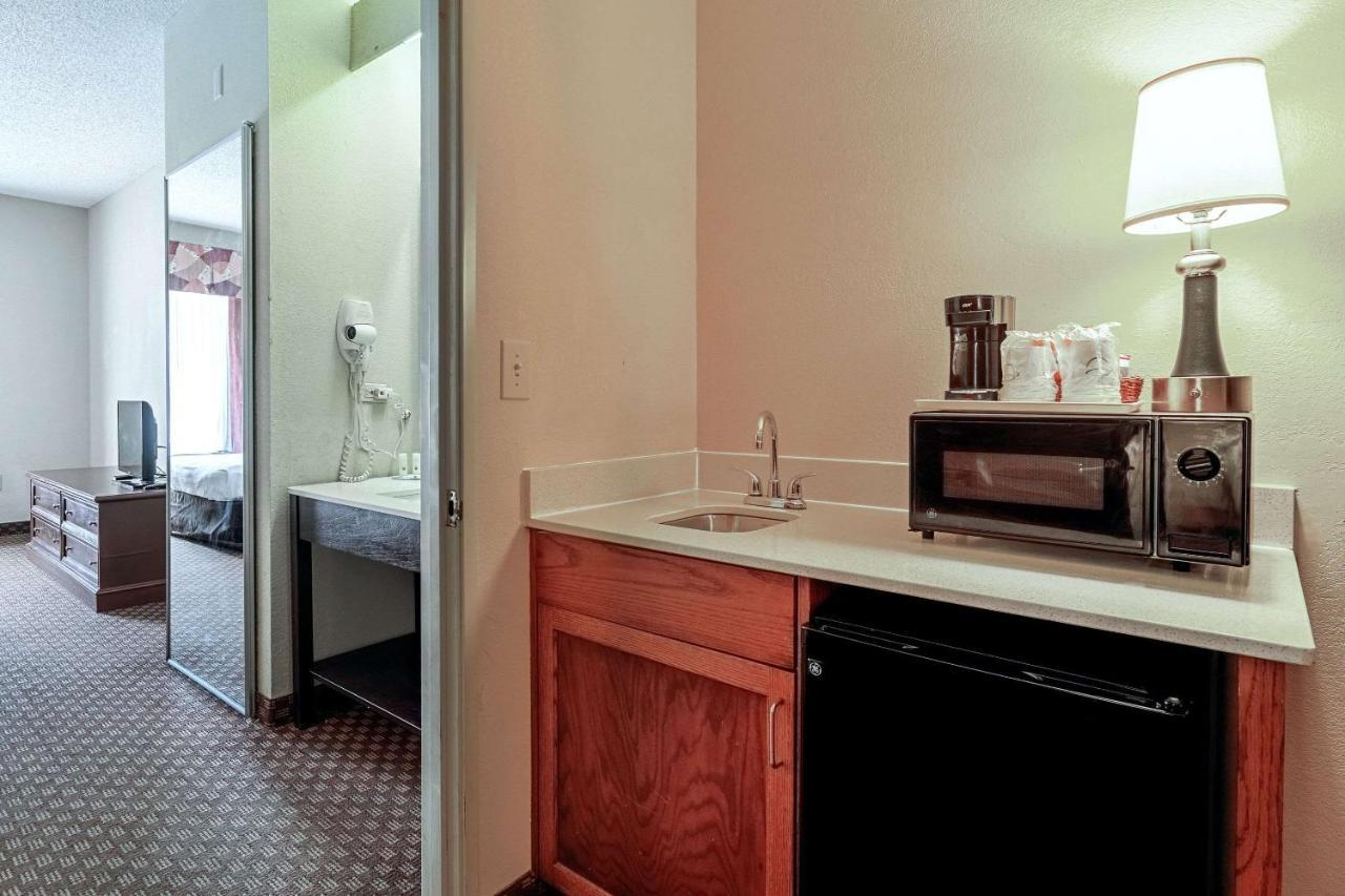 Quality Suites San Antonio Northeast Eksteriør bilde